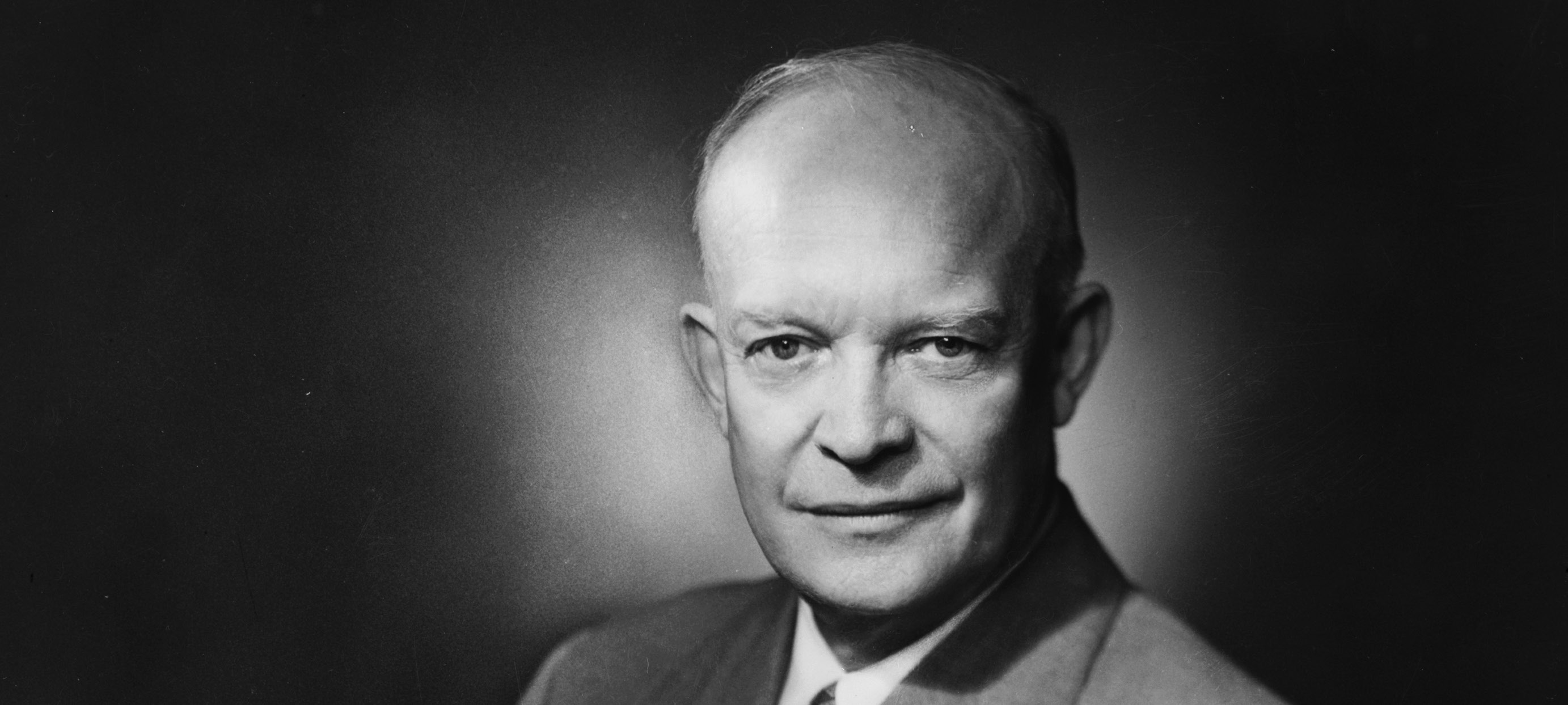 General of the Army Dwight D.Eisenhower, President-elect of theUnited States, 1952 (Library of Congress/Fabian Bachrach)